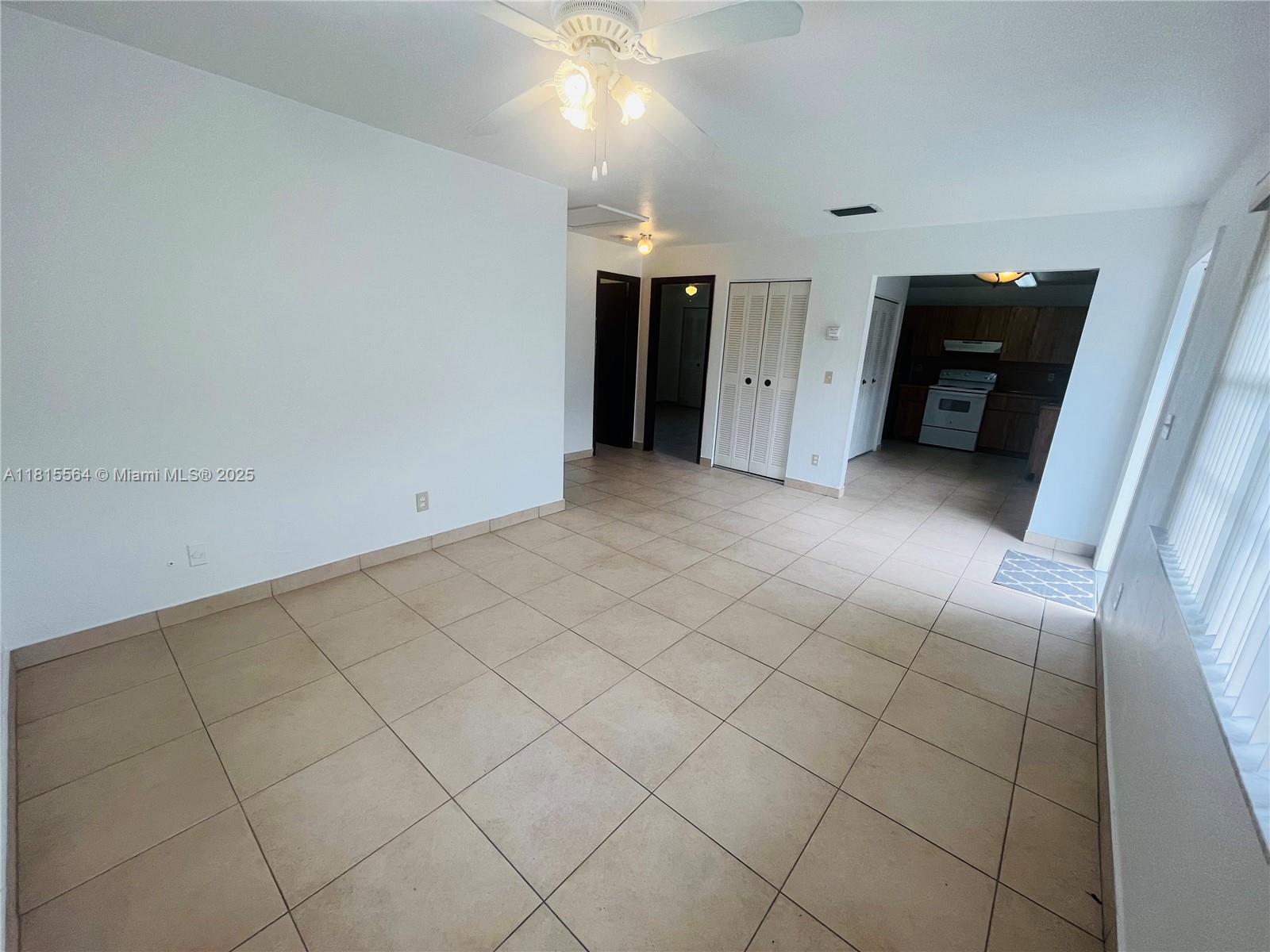 HOLLYWOOD BEACH HEIGHTS S - Residential Lease