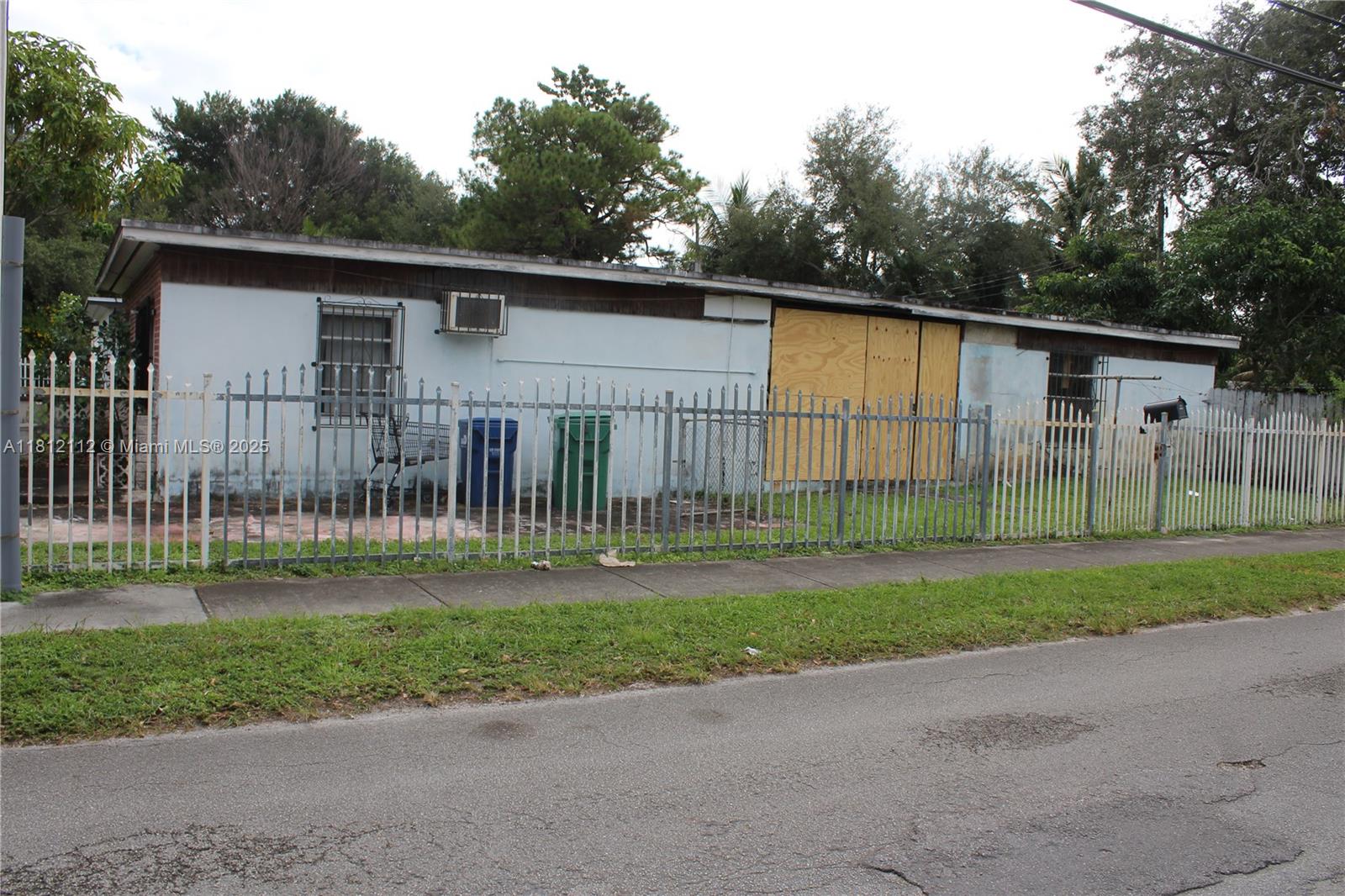 Property for Sale at 2040 Nw 97th St, Miami, Broward County, Florida - Bedrooms: 2 
Bathrooms: 1  - $224,000