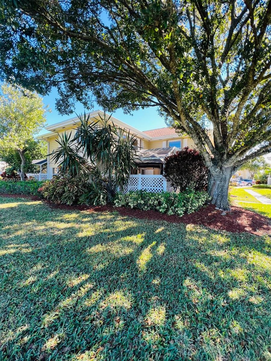 WELLESLEY AT BOYNTON BEAC - Residential Lease