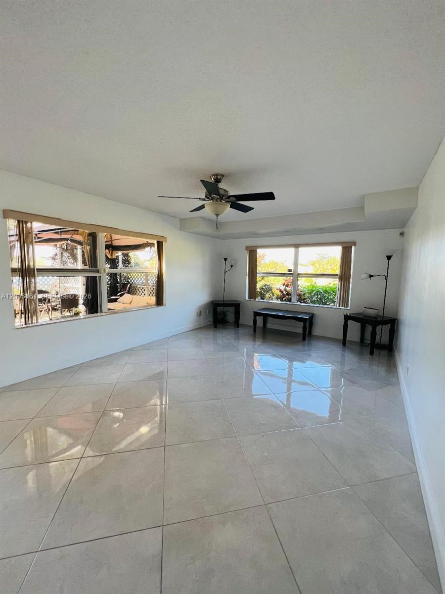 WELLESLEY AT BOYNTON BEAC - Residential Lease