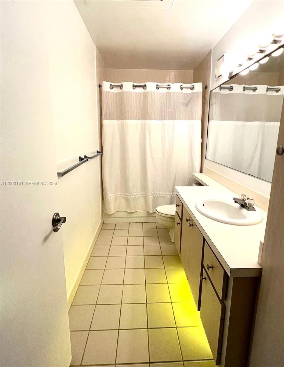 WELLESLEY AT BOYNTON BEAC - Residential Lease