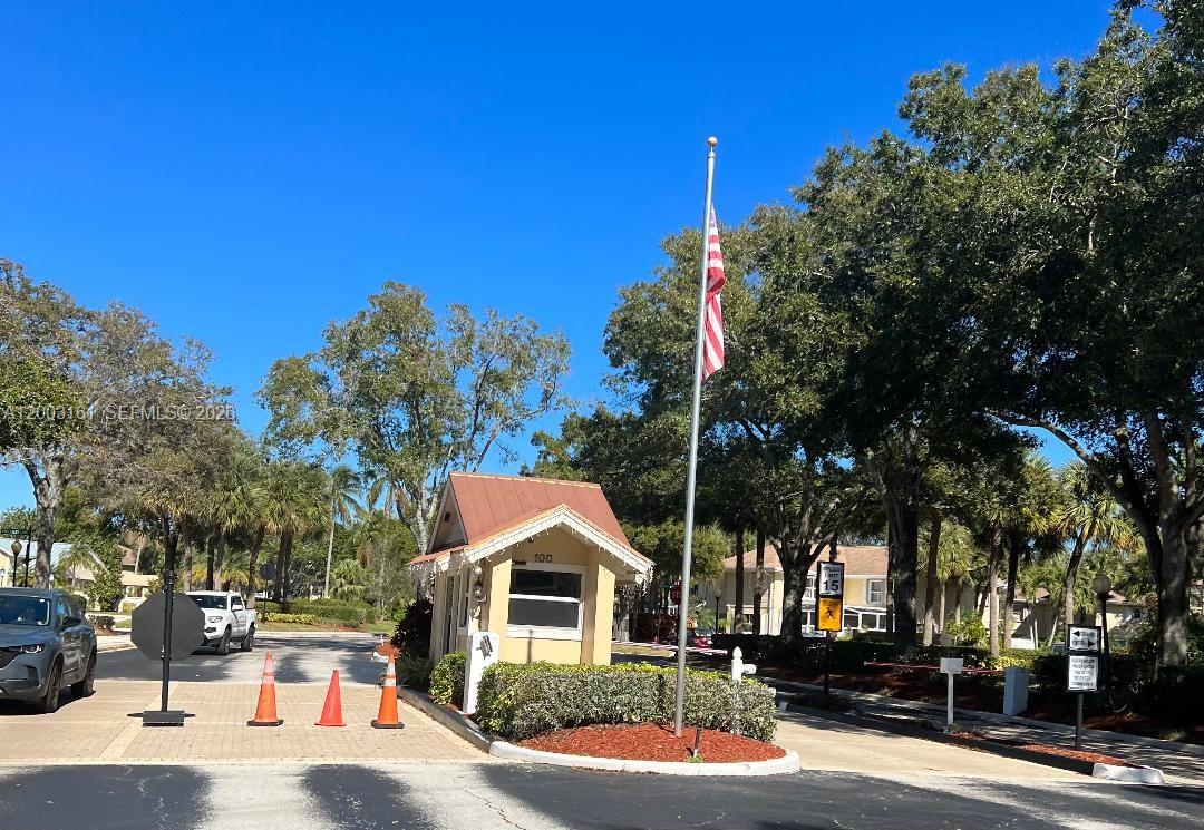 WELLESLEY AT BOYNTON BEAC - Residential Lease