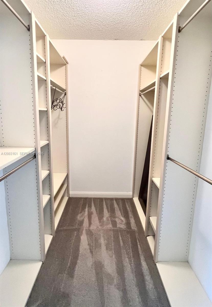 WELLESLEY AT BOYNTON BEAC - Residential Lease