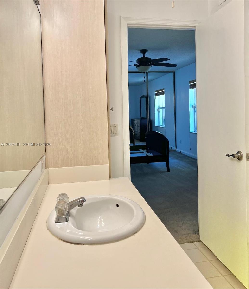 WELLESLEY AT BOYNTON BEAC - Residential Lease