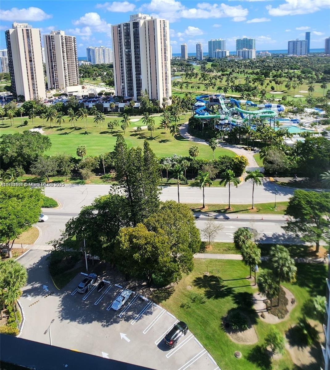 20100 W Country Club Dr PH-03