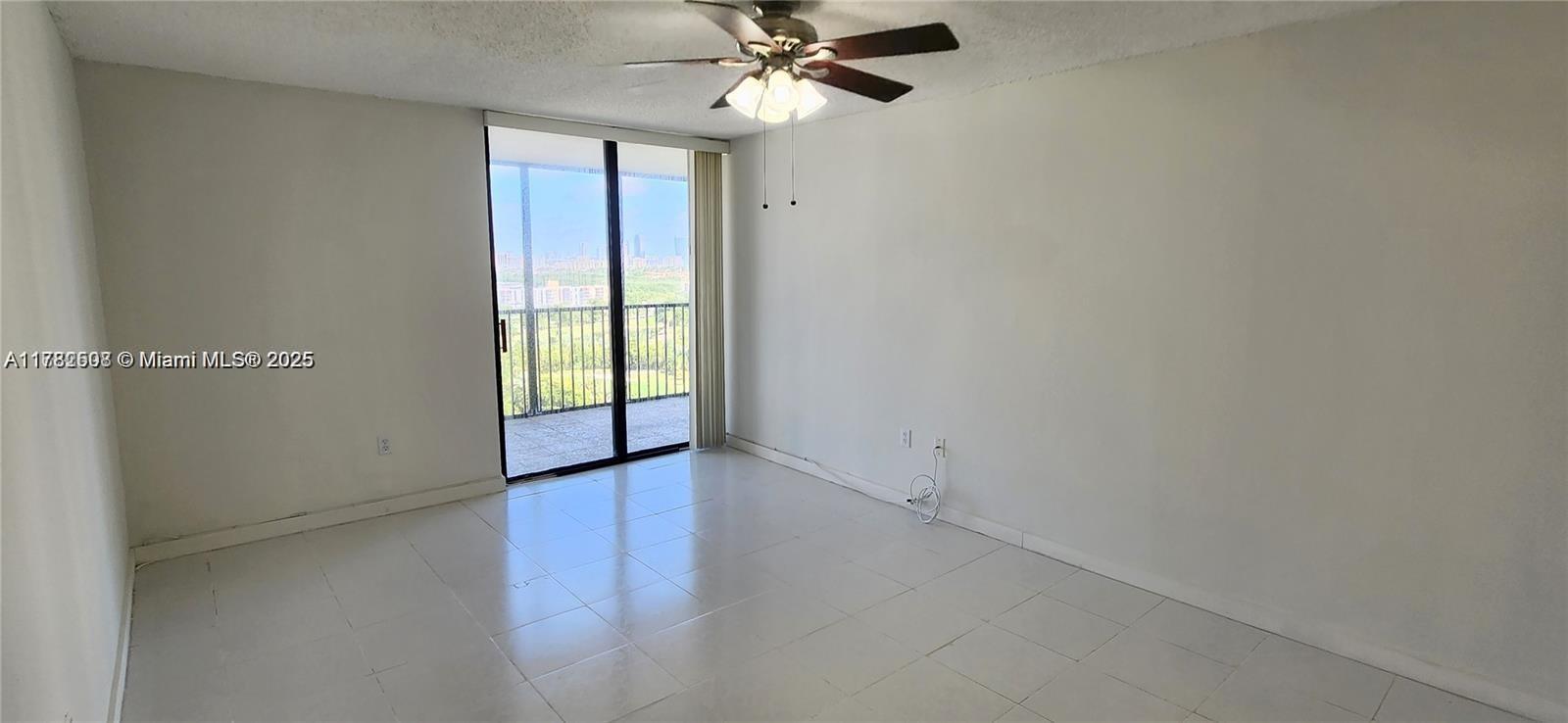 BONAVIDA CONDO - Residential