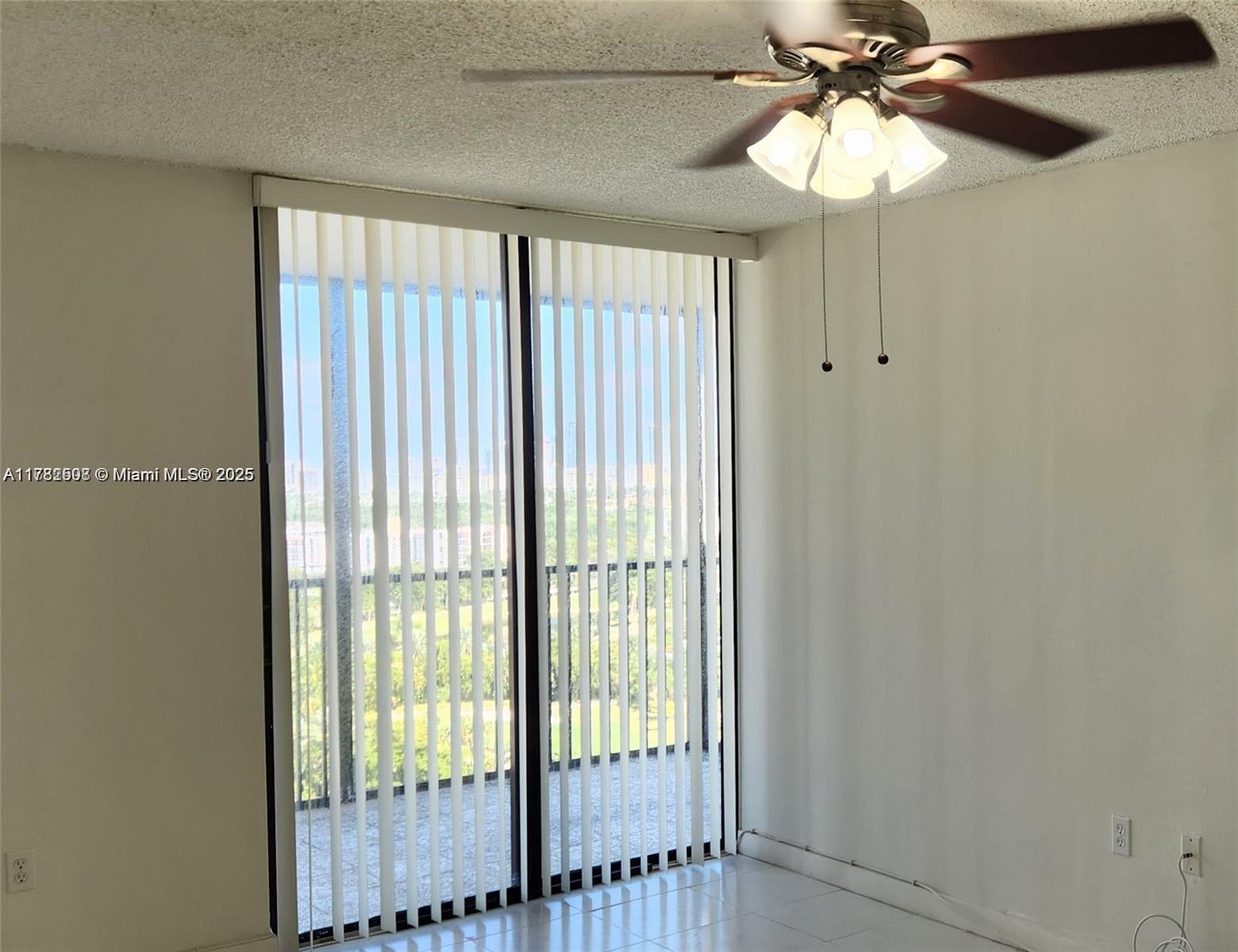 BONAVIDA CONDO - Residential