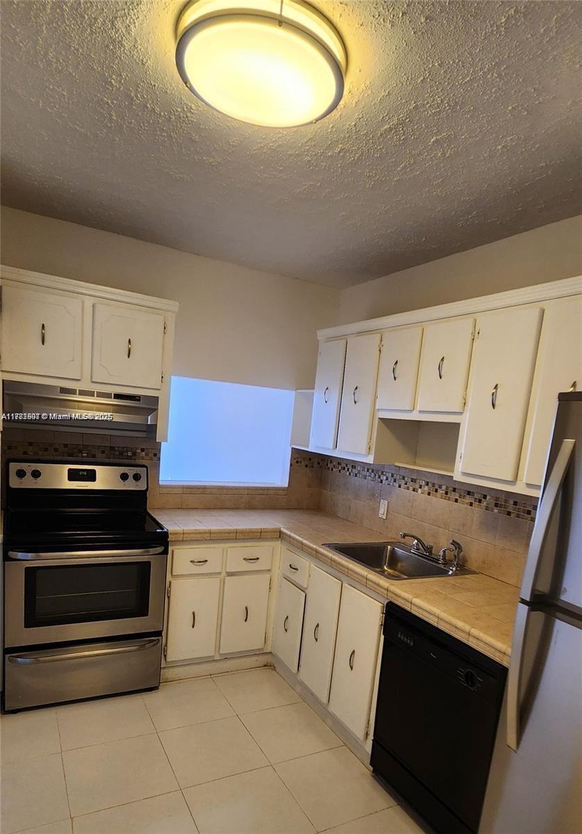 BONAVIDA CONDO - Residential