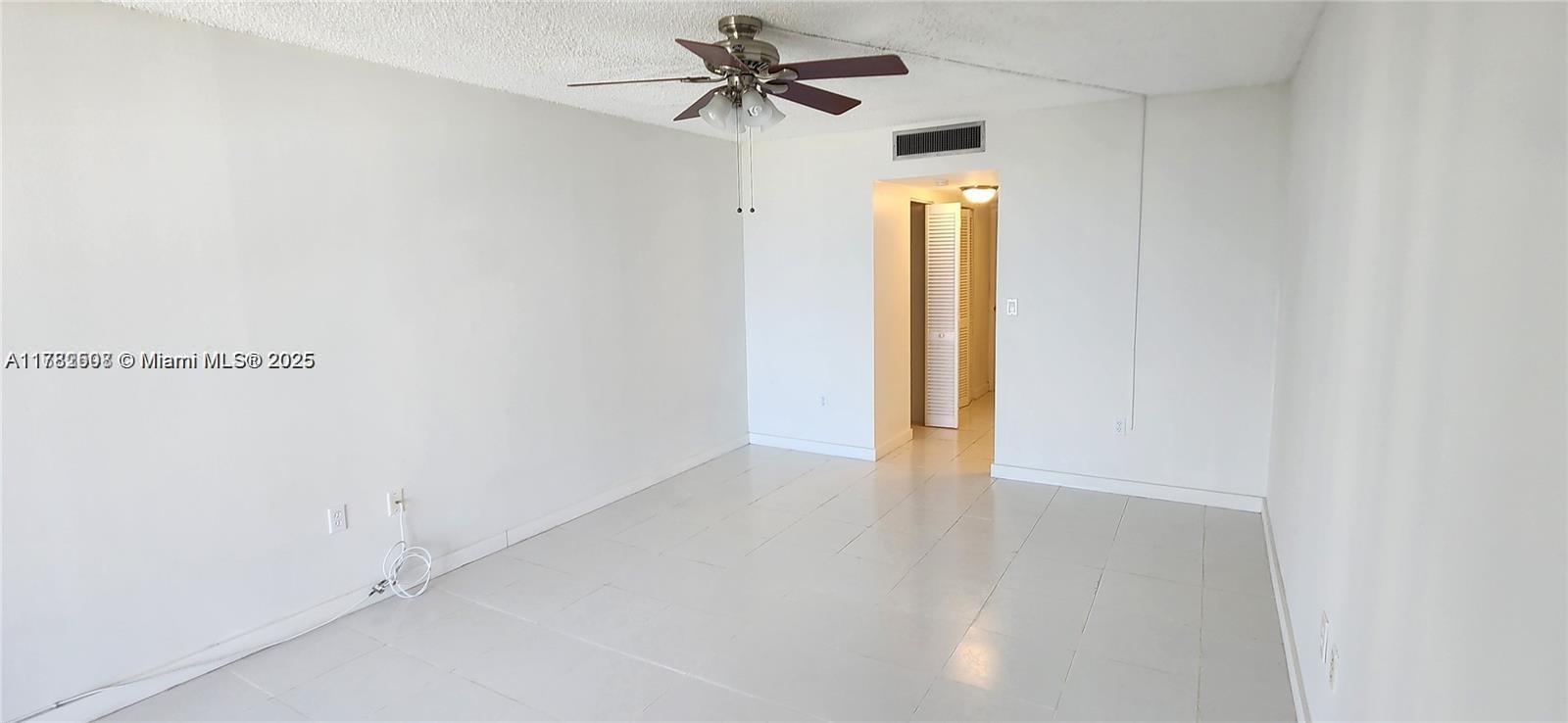 BONAVIDA CONDO - Residential