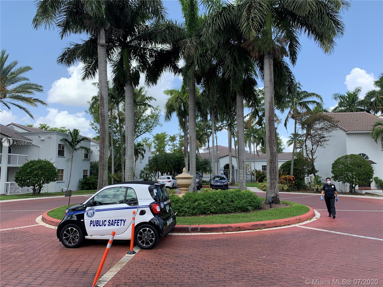 THE GREENS AT DORAL CONDO - Residential Lease