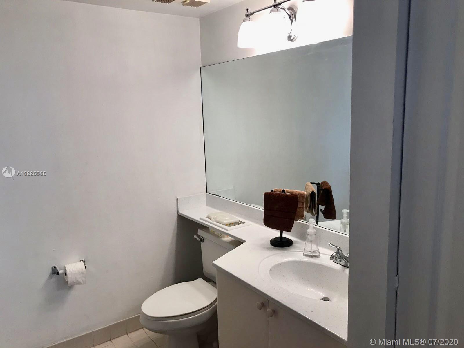 THE GREENS AT DORAL CONDO - Residential Lease