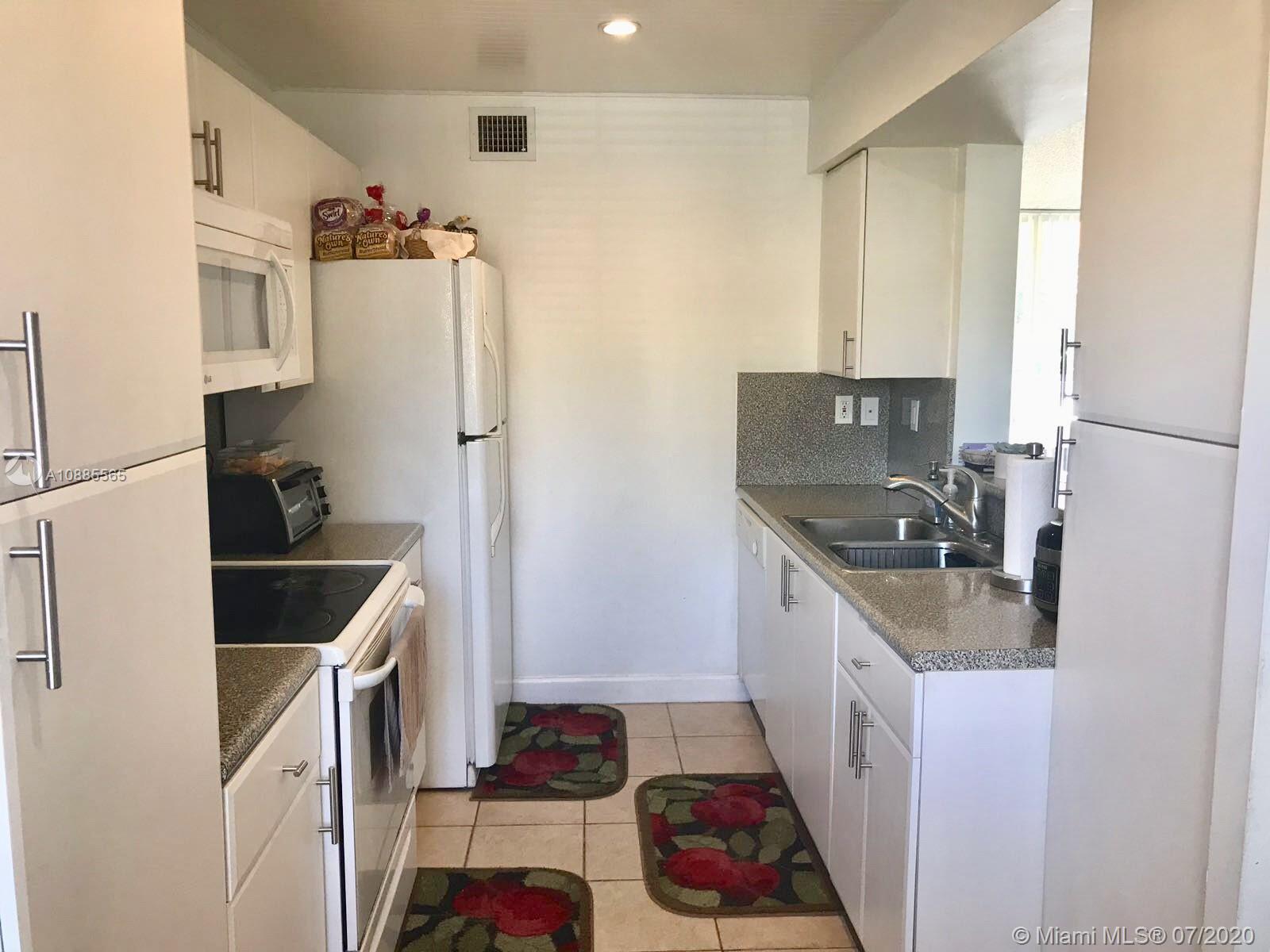 THE GREENS AT DORAL CONDO - Residential Lease