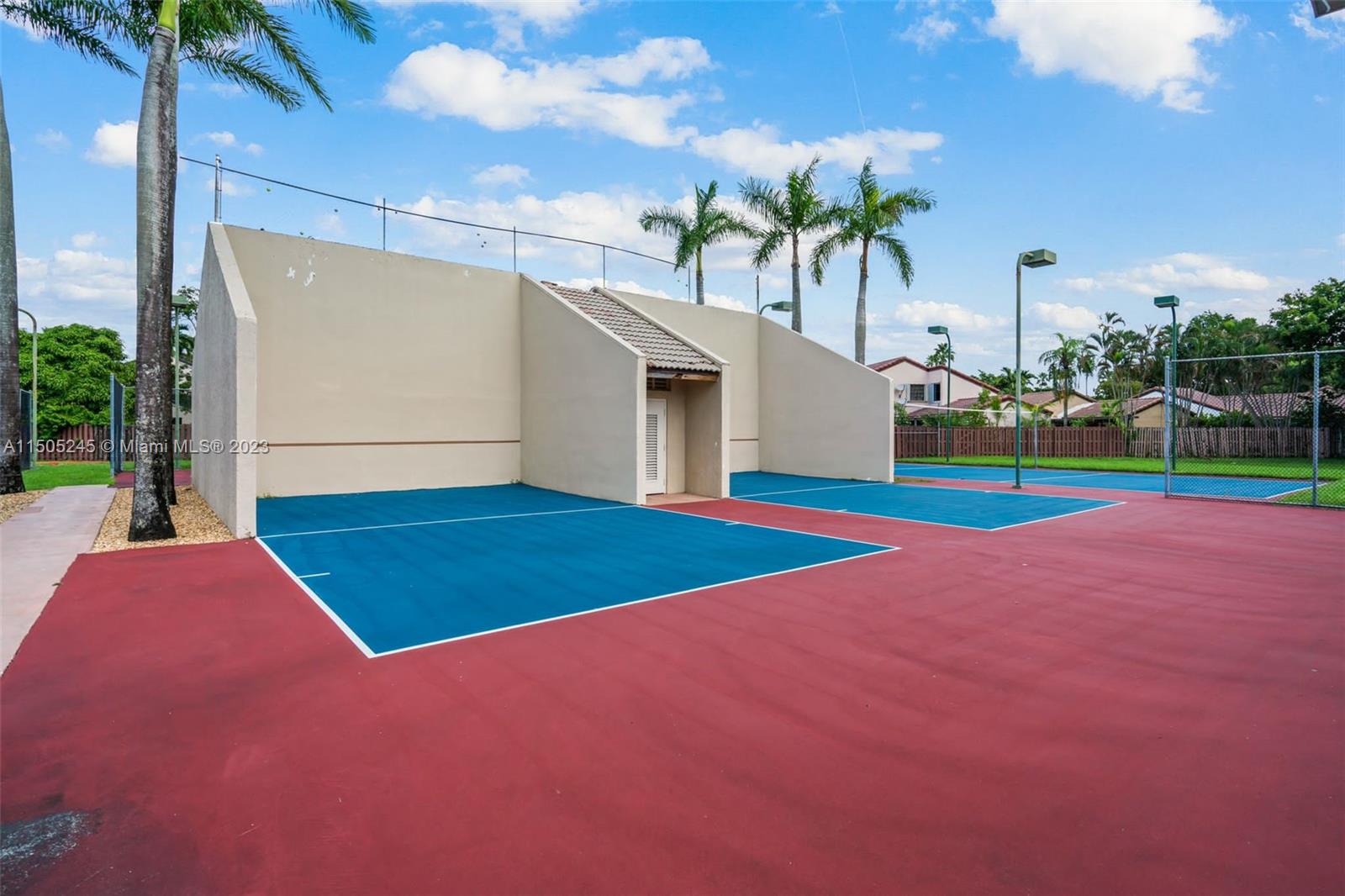 THE MOORS CLUSTER HOMES - Residential Lease