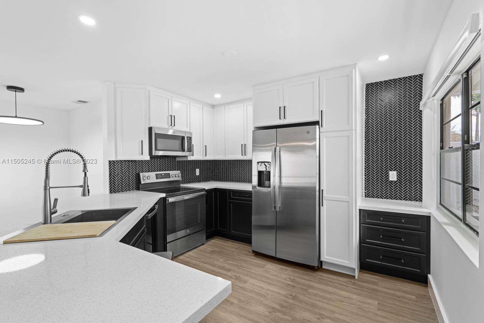 THE MOORS CLUSTER HOMES - Residential Lease