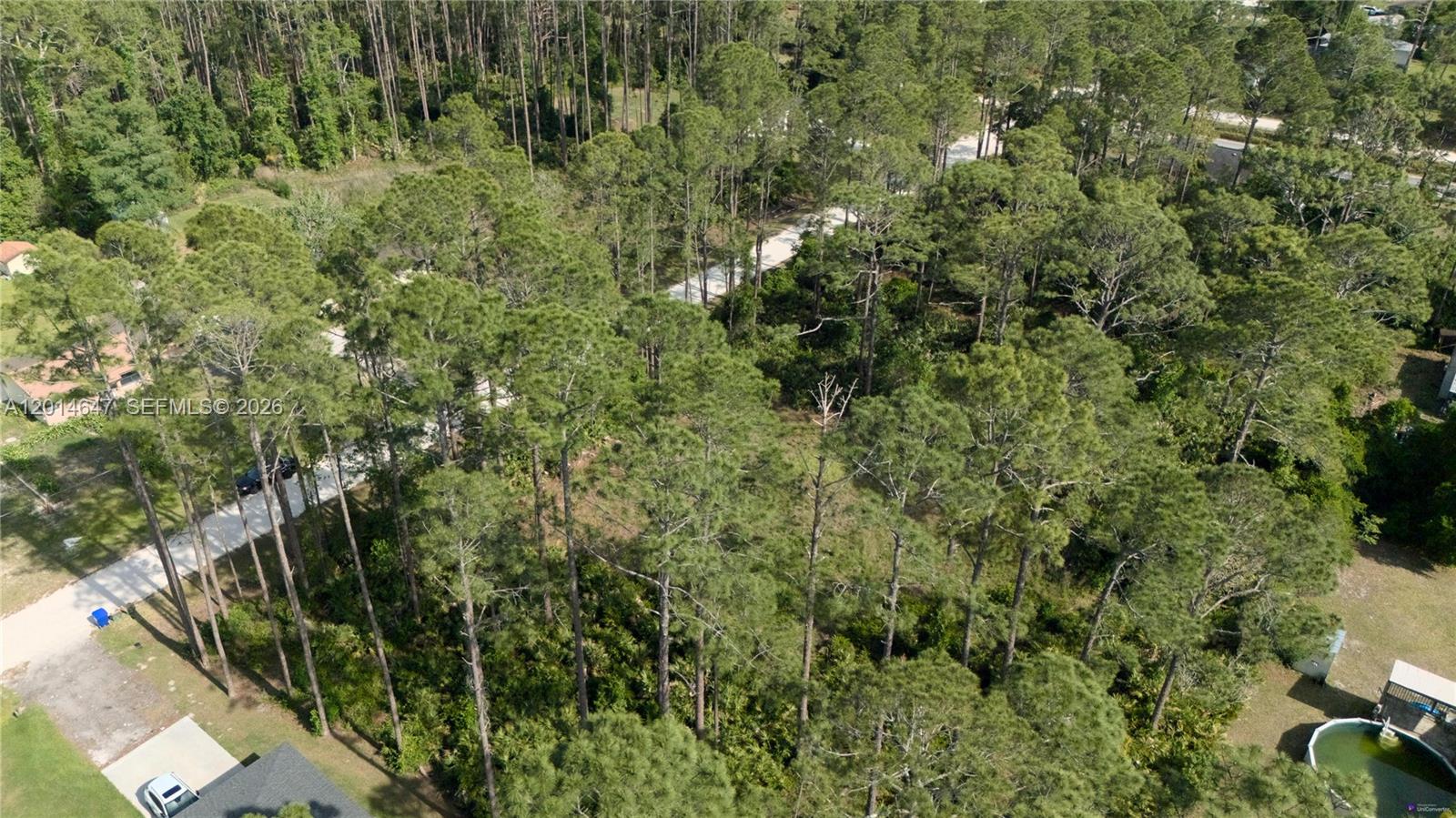 DAYTONA PARK ESTATES - Land