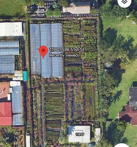 11901 SW 51st St Miami FL 33175