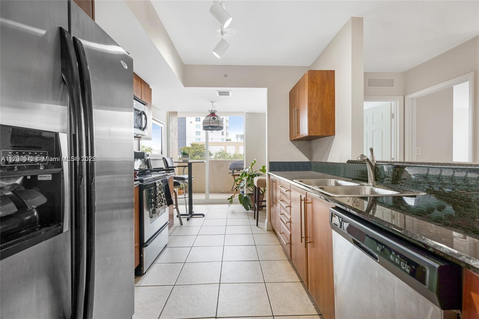 GABLES MARQUIS CONDO - Residential