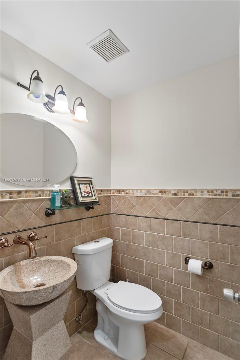 SHENANDOAH SECTION FOUR - Residential Lease