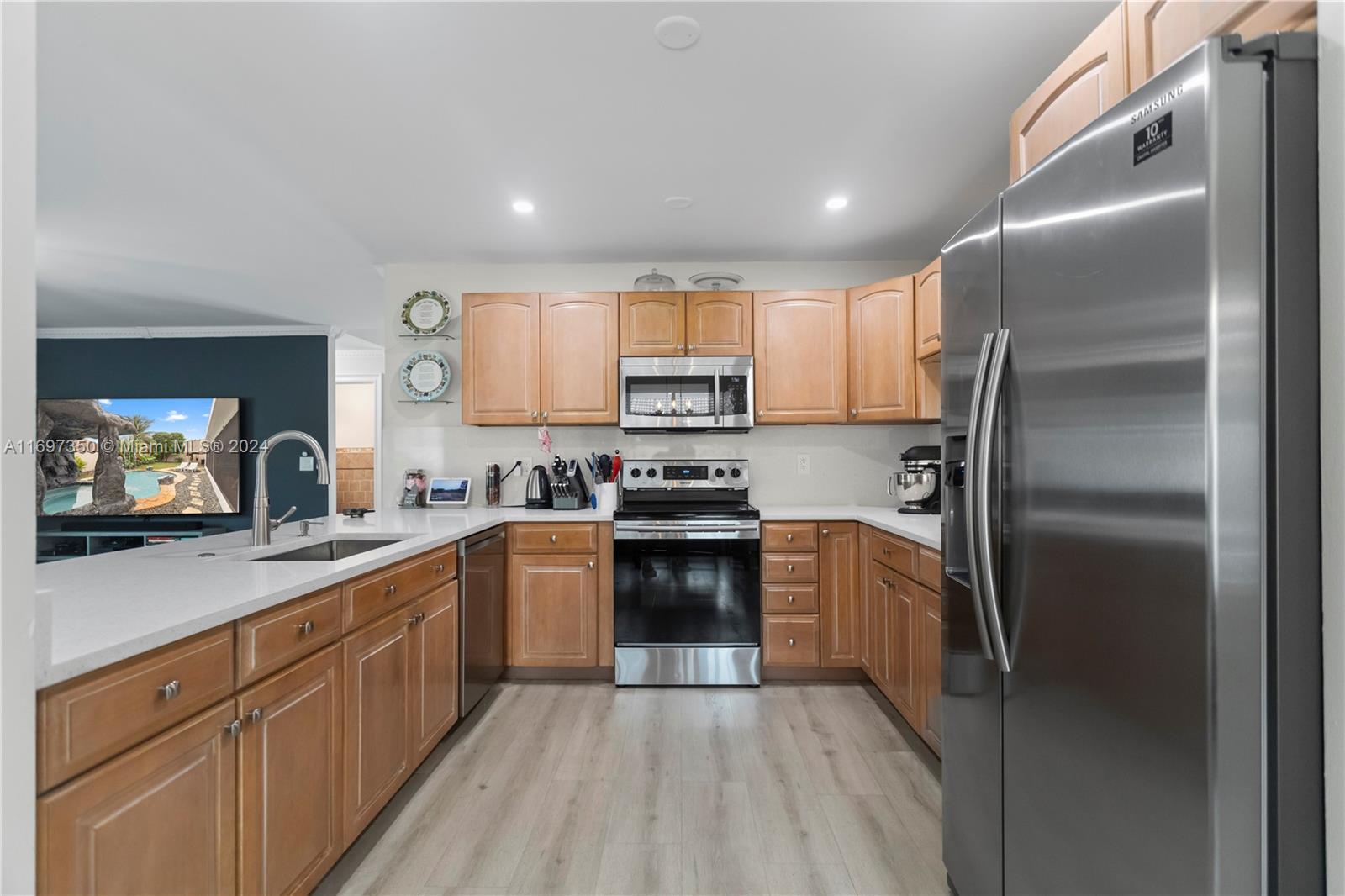 SHENANDOAH SECTION FOUR - Residential Lease