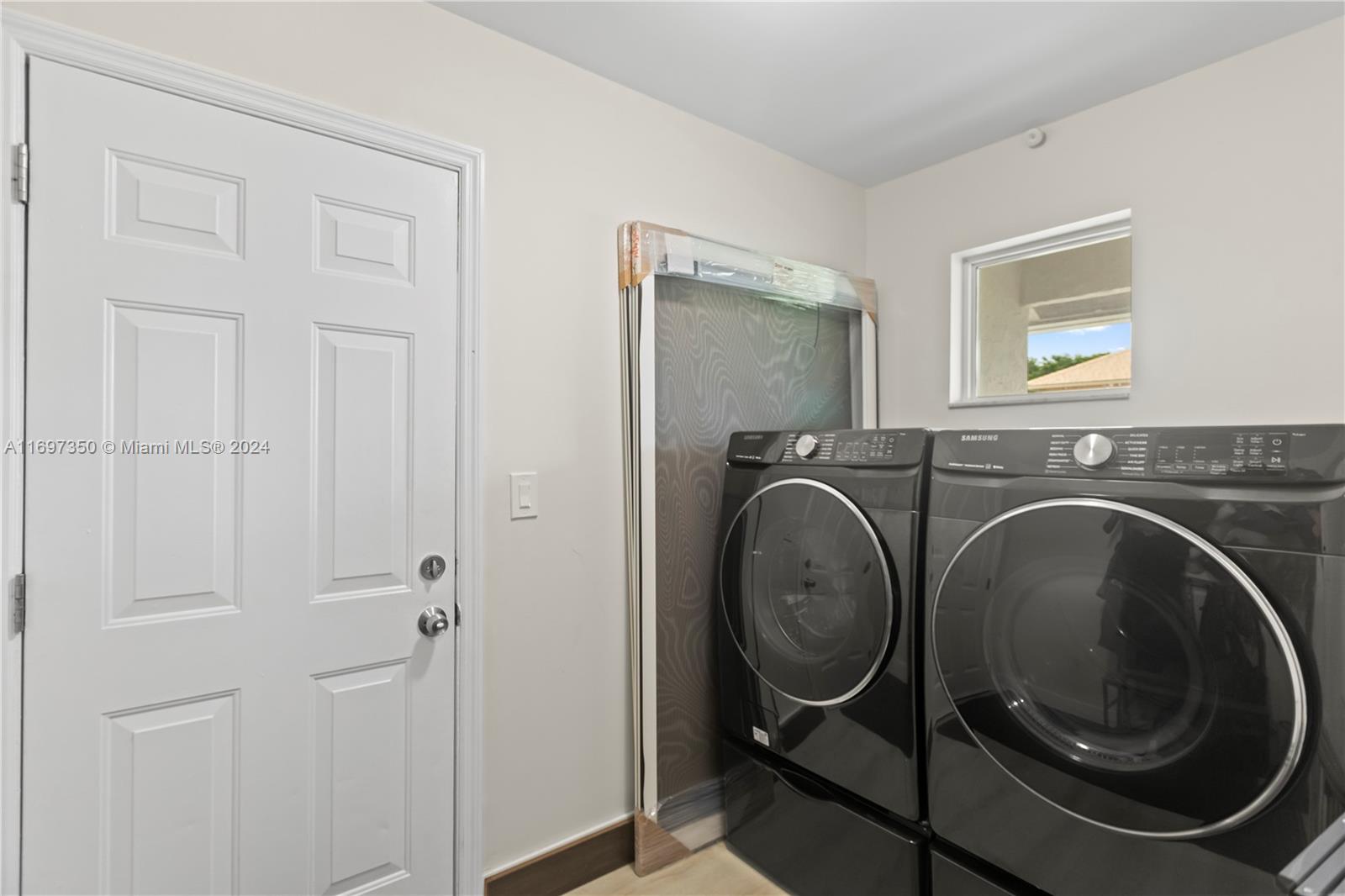 SHENANDOAH SECTION FOUR - Residential Lease