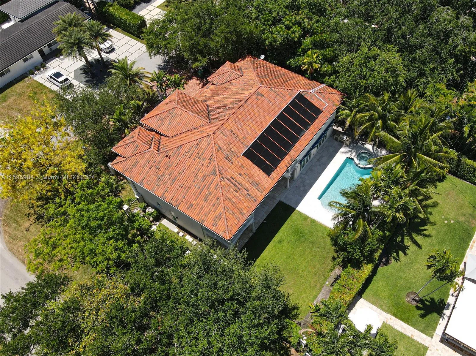 Miami, Florida 33143, United States, 6 Bedrooms Bedrooms, ,7 BathroomsBathrooms,Residential,Active,56651