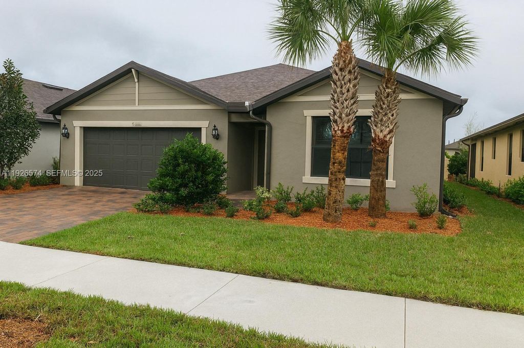 Photo of 5284 Jasper Sq, Vero Beach, FL 32967 (MLS # A11926574)