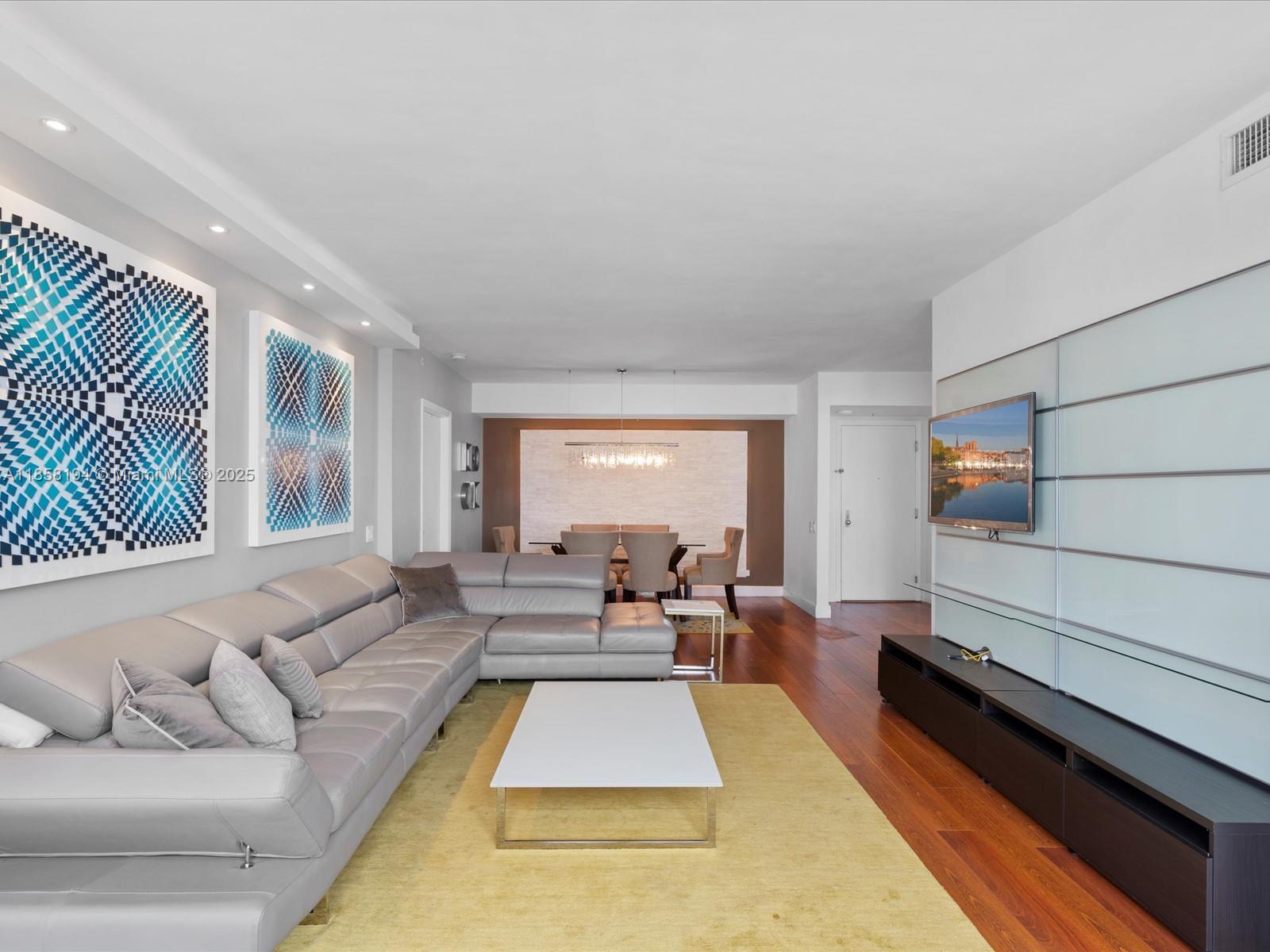 COURVOISIER COURTS CONDO - Residential