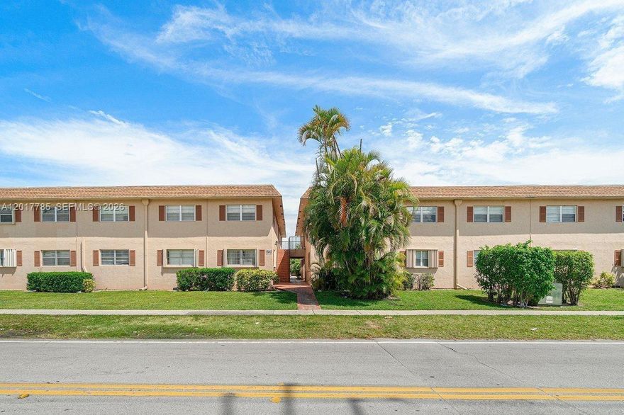 Prime Downtown Boca Raton Investment Opportunity – Strong Rental Income

Excellent opportunity to own a well-located 1-bedroom, 1-bathroom apartment in the heart of Downtown Boca Raton, currently generating $1,570/month in rental income (until November 2026). Ideal for investors seeking stable cash flow in a high-demand area.

This unit features a spacious living area, updated bathroom, and ample storage throughout. The kitchen and appliances are in great condition, offering a clean, move-in-ready space for tenants.

Located just steps from everything Boca has to offer:

Walking distance to Mizner Park
Minutes from IPIC Theaters Boca Raton, top restaurants, shops, and the post office
Near the future **Brightline Boca Raton station, adding long-term value and convenience

The building offers common laundry facilities on each floor, with this unit located just steps away for added convenience. Includes one assigned parking space plus ample guest parking.

A rare chance to own in one of Boca Raton’s most desirable and walkable locations with immediate income and future upside.