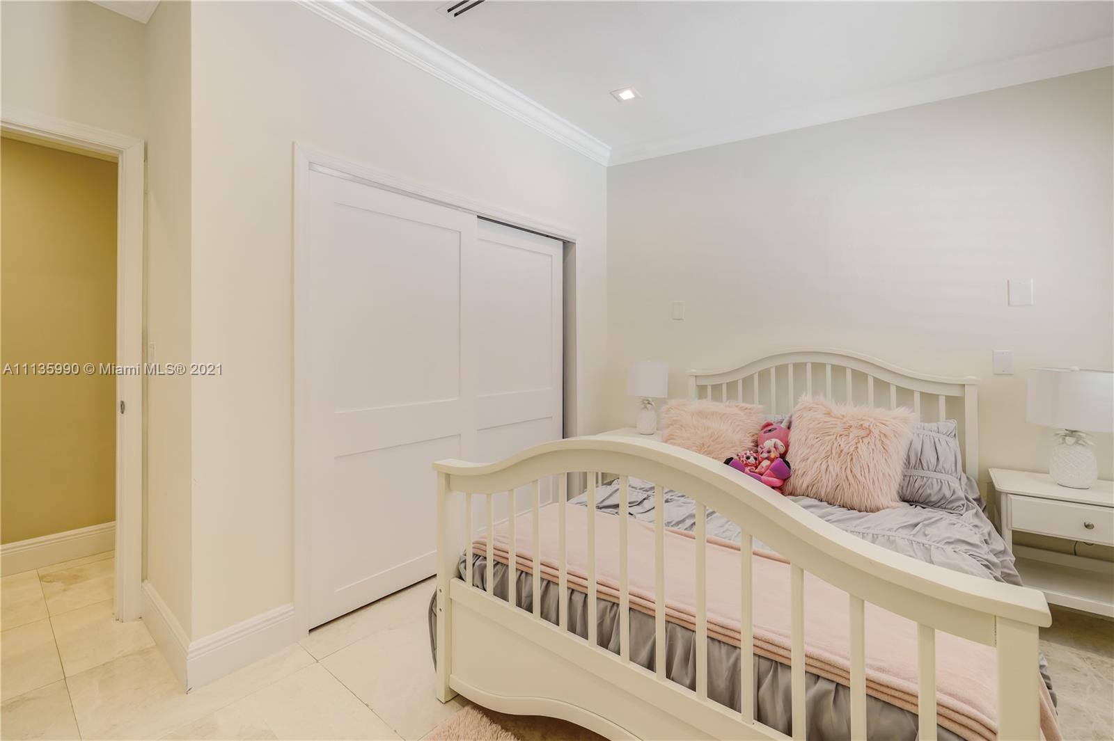 OAKRIDGE ESTATES SEC 2 - Residential