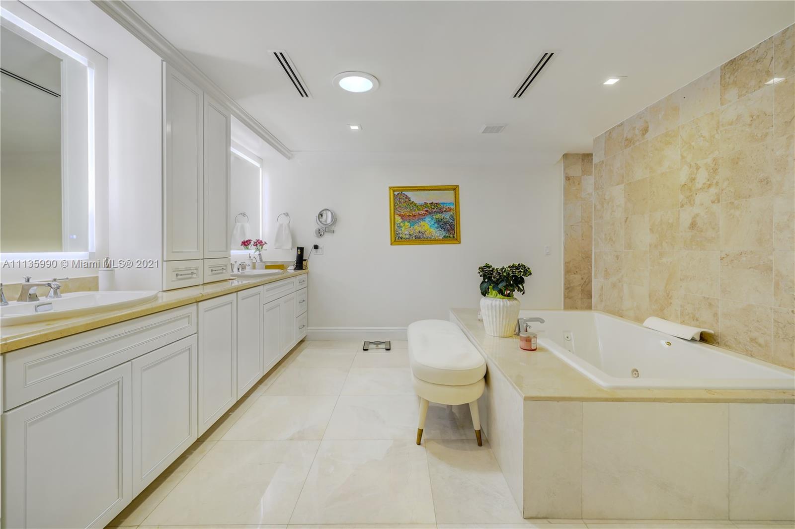 OAKRIDGE ESTATES SEC 2 - Residential