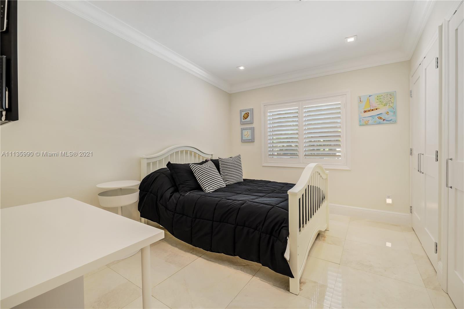 OAKRIDGE ESTATES SEC 2 - Residential