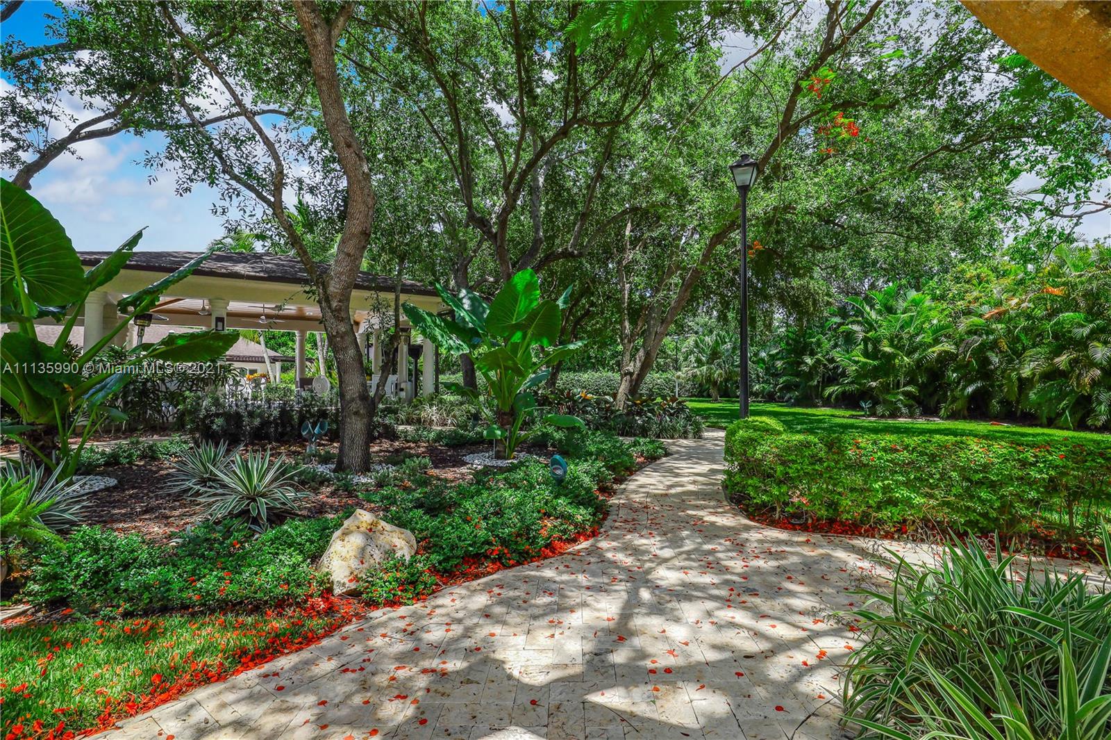 OAKRIDGE ESTATES SEC 2 - Residential