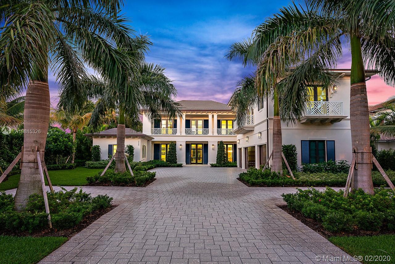 ADMIRALS COVE - Residential