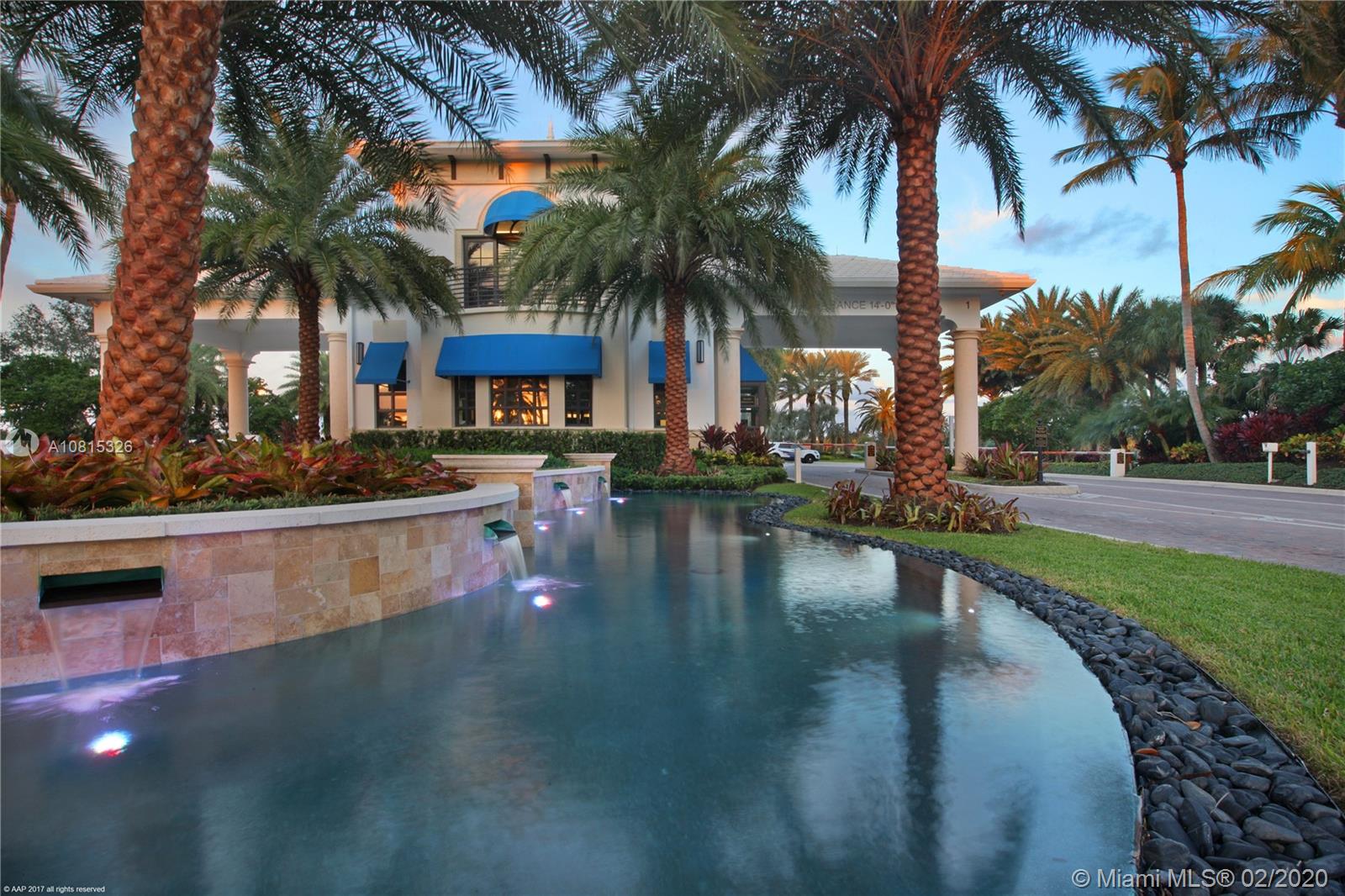 ADMIRALS COVE - Residential