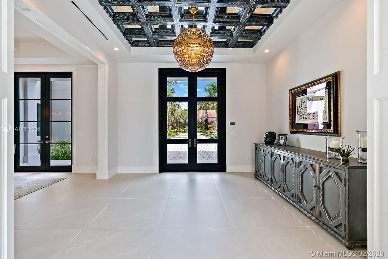 ADMIRALS COVE - Residential