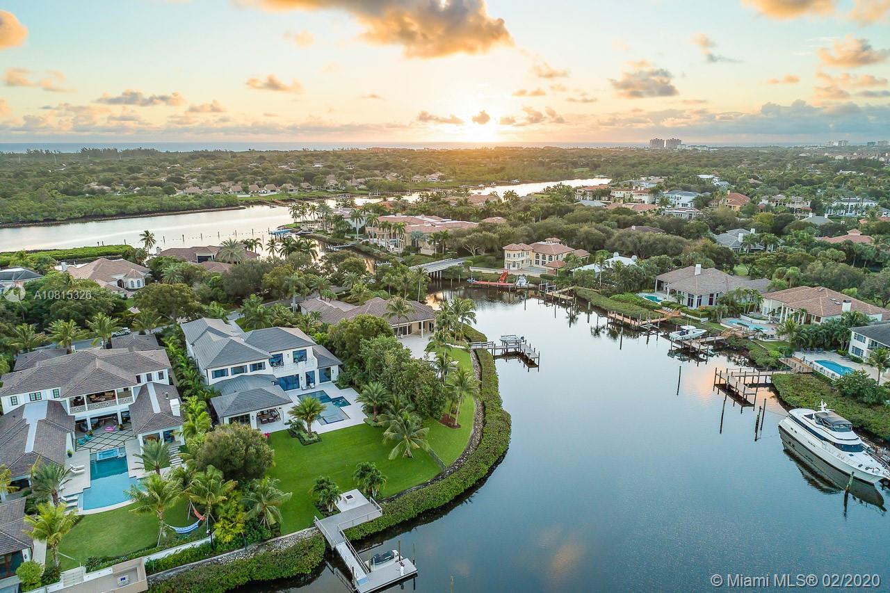 ADMIRALS COVE - Residential