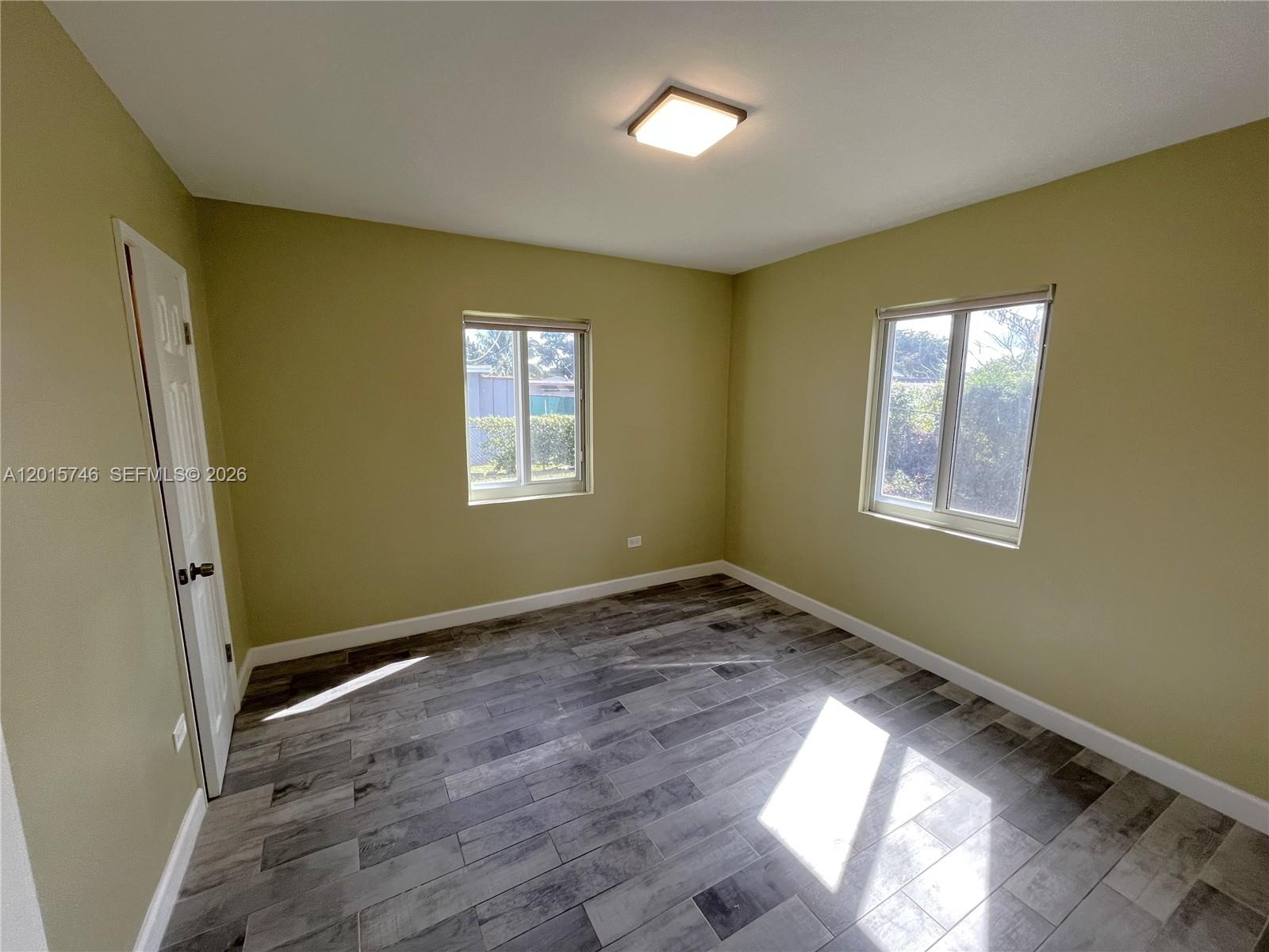 17TH AVENUE HOMESITES - Residential Lease
