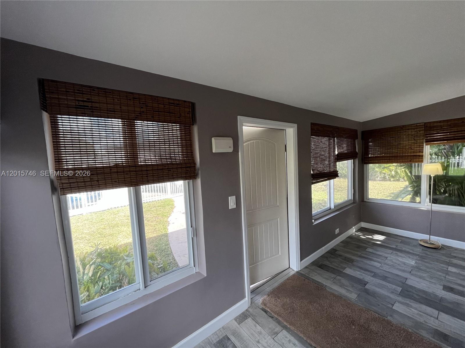17TH AVENUE HOMESITES - Residential Lease