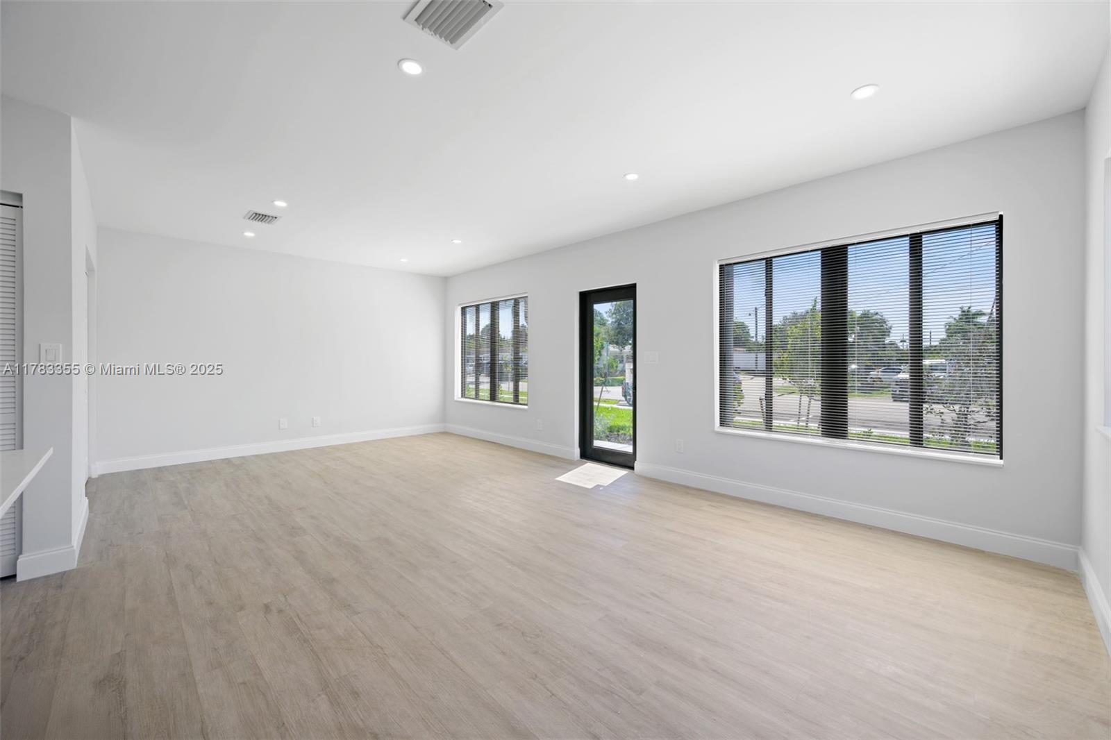 PROSPECT GARDENS - Residential