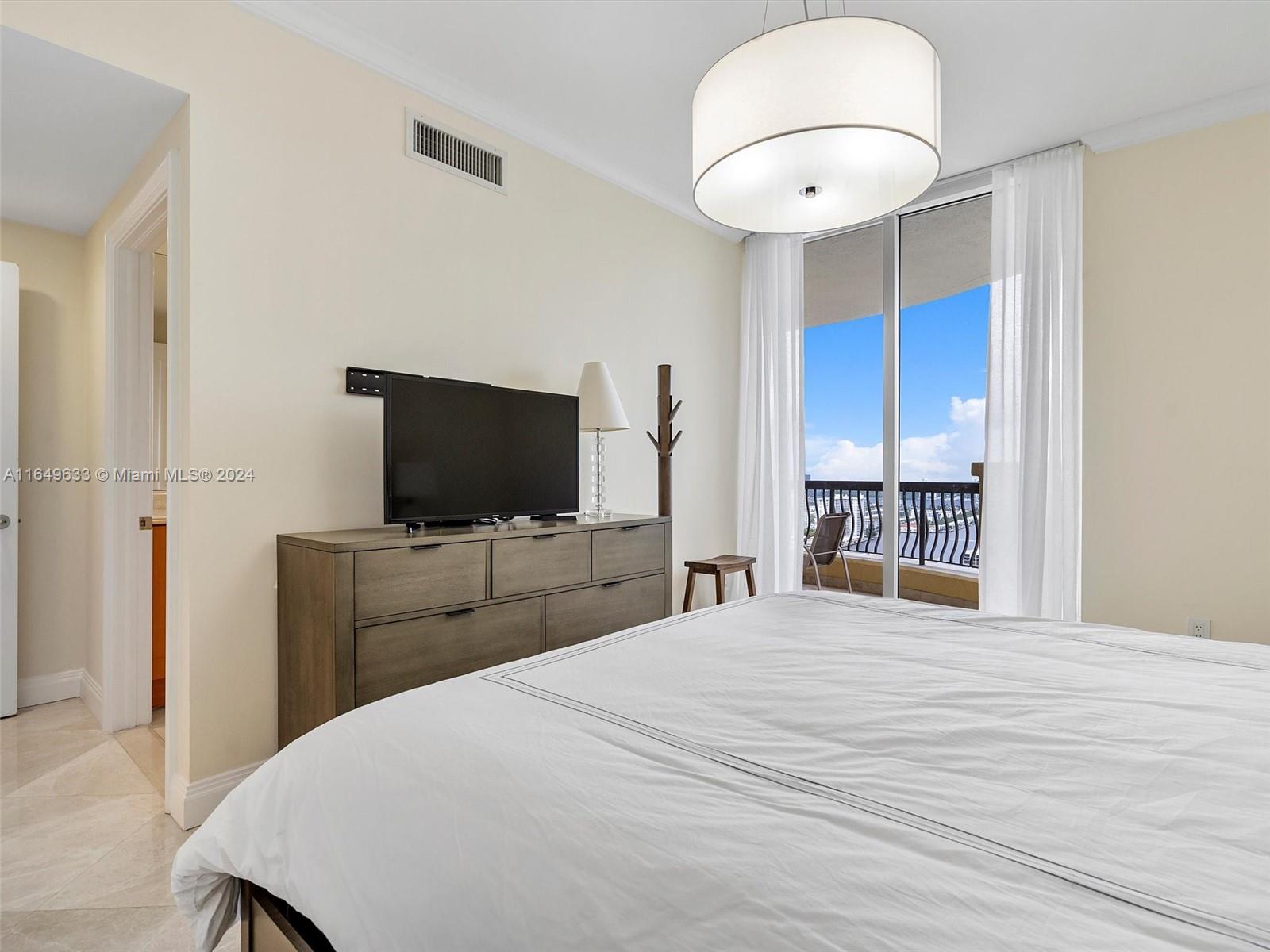 ACQUALINA OCEAN RESIDENCE - Residential