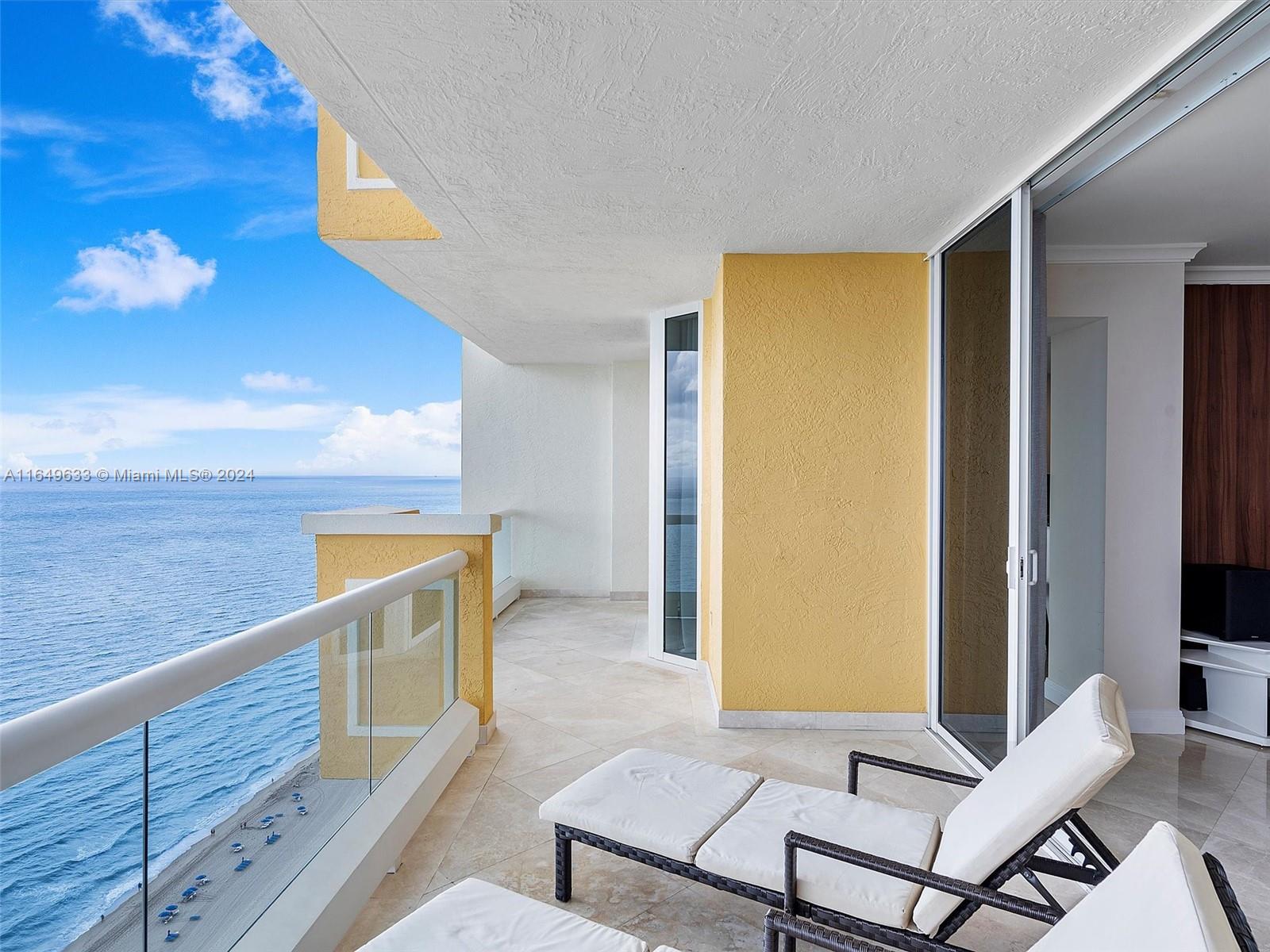 ACQUALINA OCEAN RESIDENCE - Residential