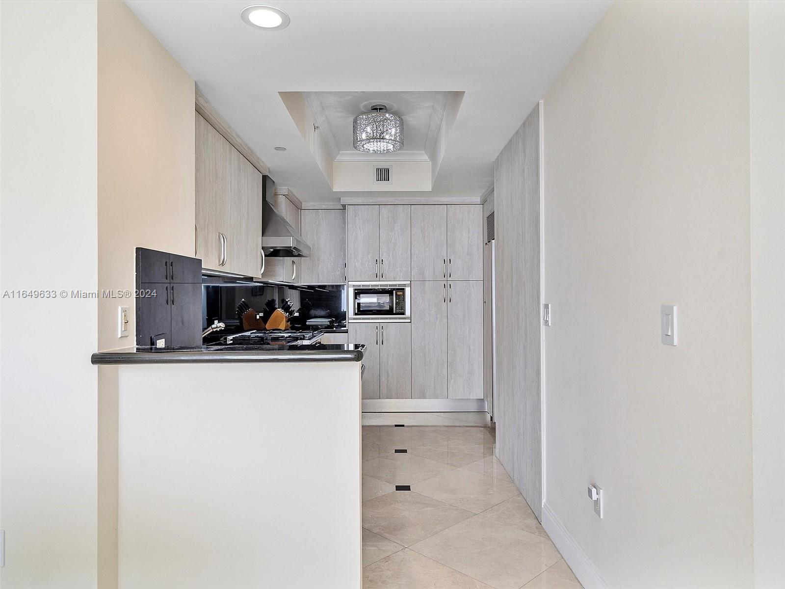 ACQUALINA OCEAN RESIDENCE - Residential