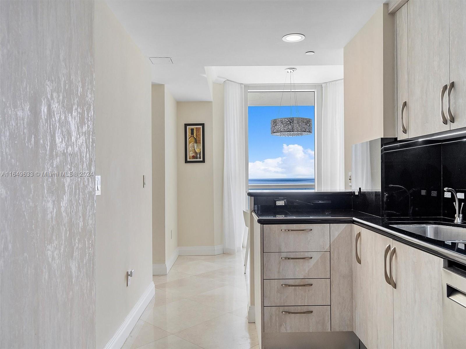 ACQUALINA OCEAN RESIDENCE - Residential