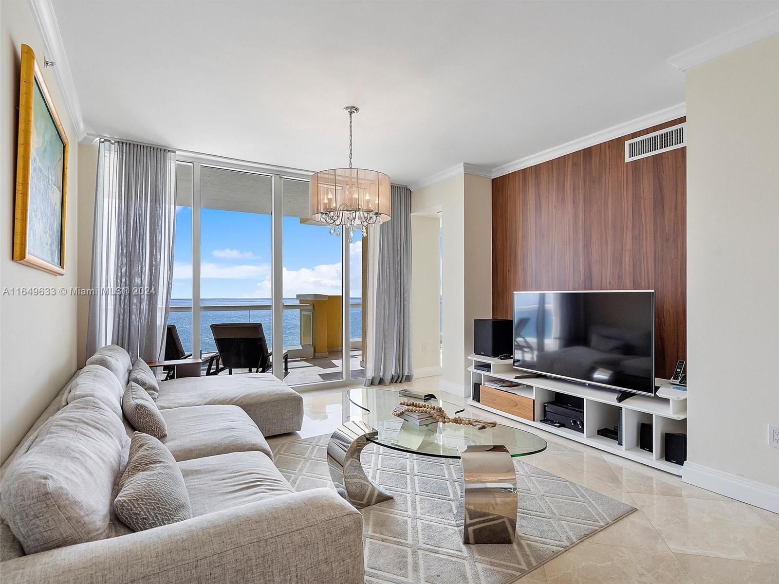 ACQUALINA OCEAN RESIDENCE - Residential