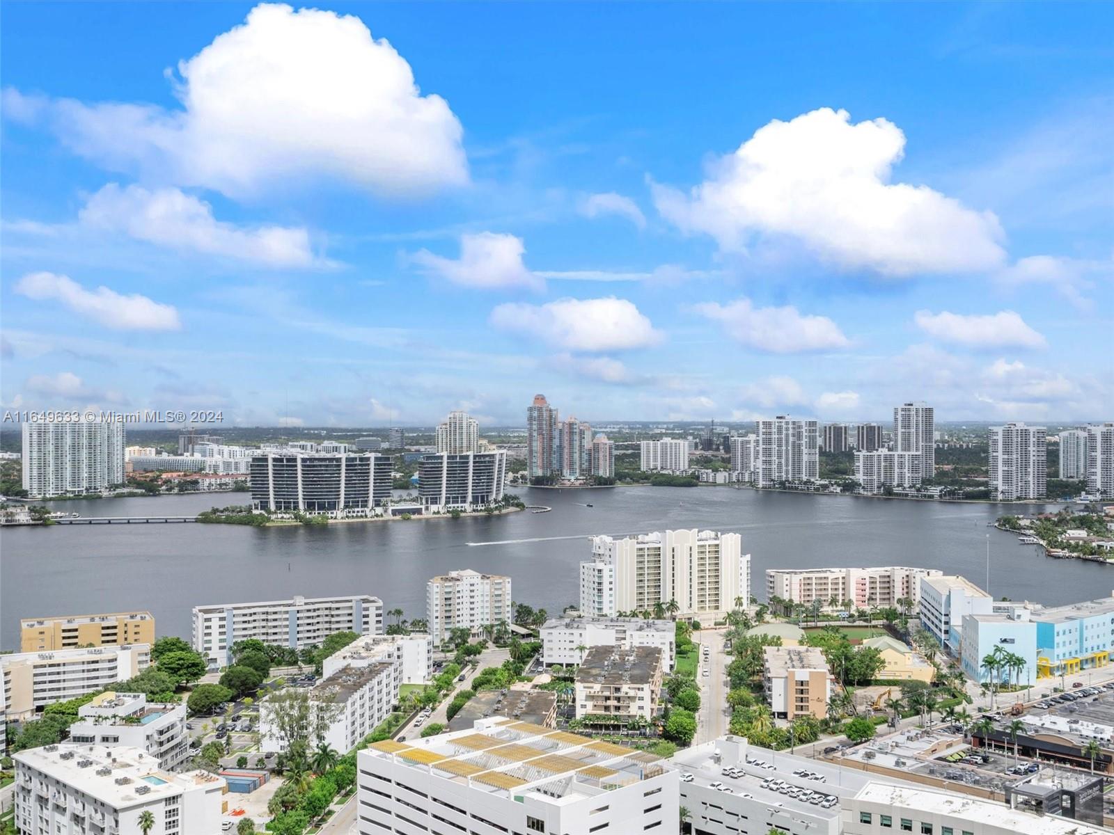 ACQUALINA OCEAN RESIDENCE - Residential