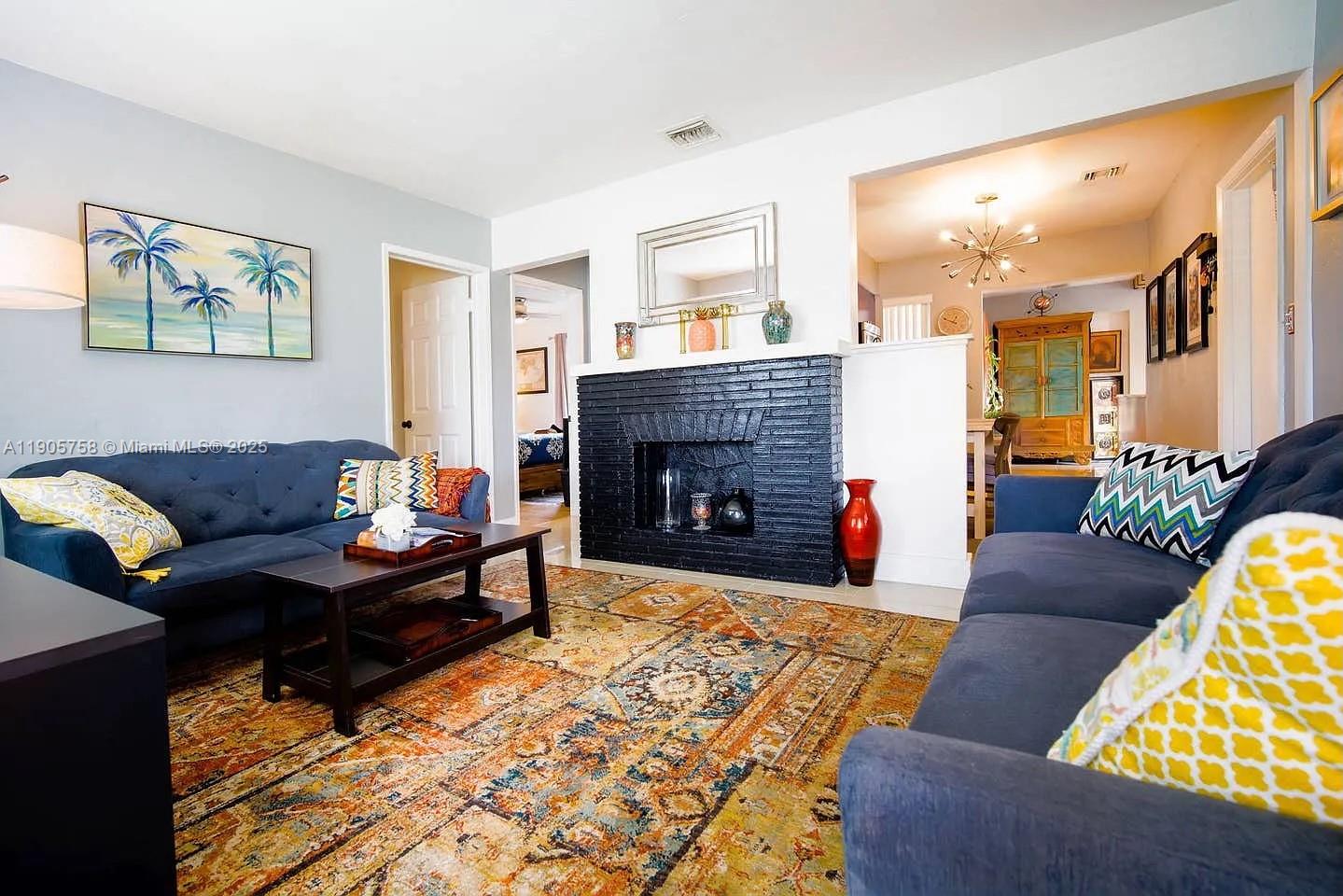 Beautifully remodeled 3-bedroom, 2-bathroom single-family home in NW Fort Lauderdale! Huge back yard with BBQ great for family gatherings, gardening and entertaining. There is a covered patio area of protect you from the sun and rain. A large mango tree in the backyard will provide all the mangos you can eat for you and your friends. This spacious property features a bright and airy living space with plenty of room for family gatherings. The kitchen is well-equipped, ideal for cooking and entertaining.  Located in a vibrant neighborhood, close to shops, dining, and public transport.
Renter is responsible for all utilities. The house can be partially furnished. Some of the furniture in the pictures might not be the same as shown.