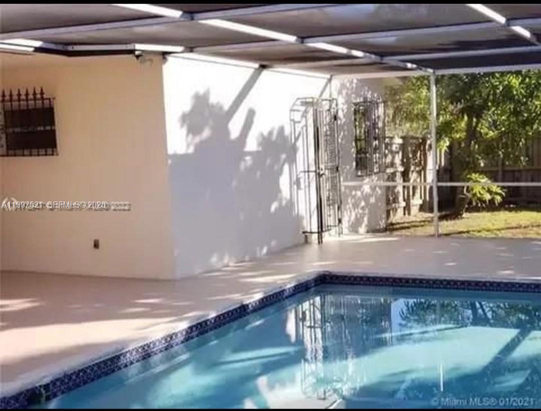 SUNRISE MNR - Residential Lease