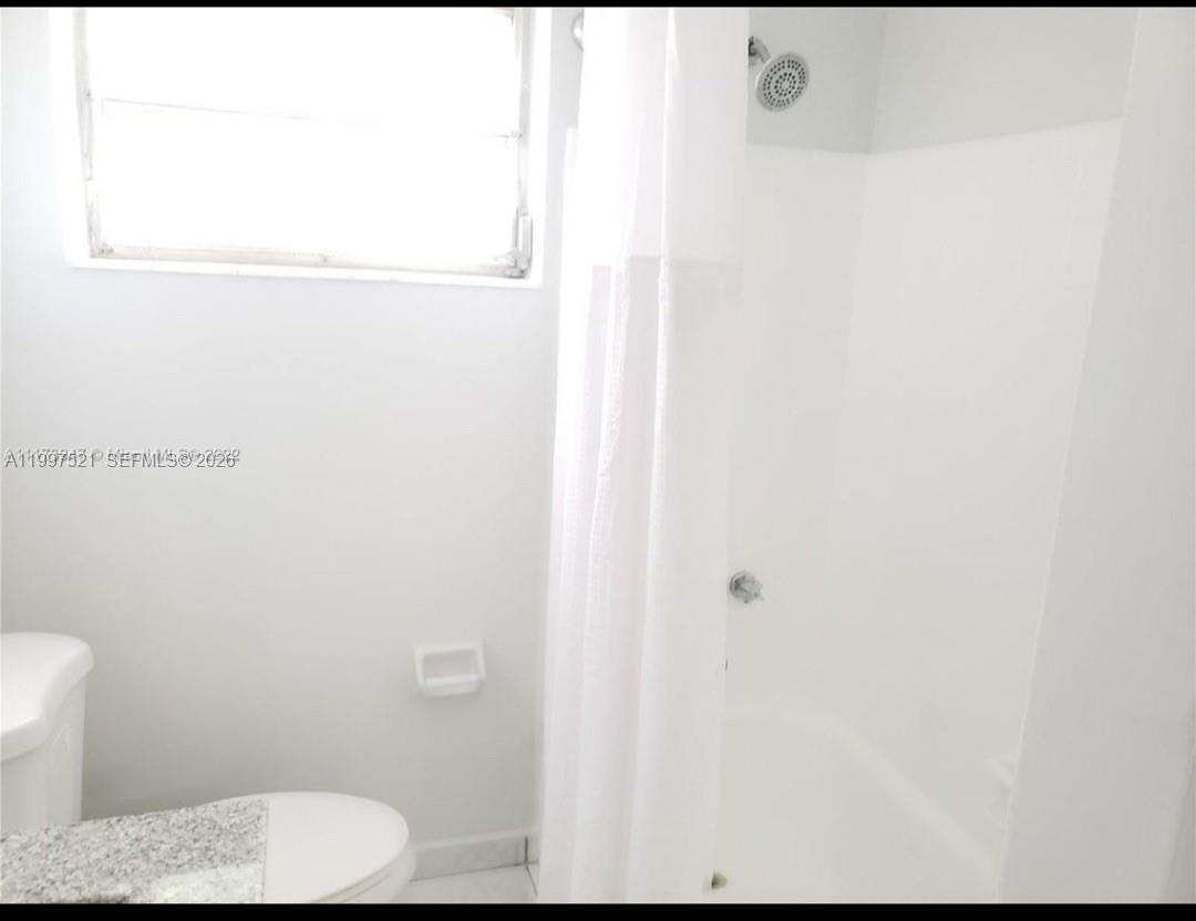 SUNRISE MNR - Residential Lease