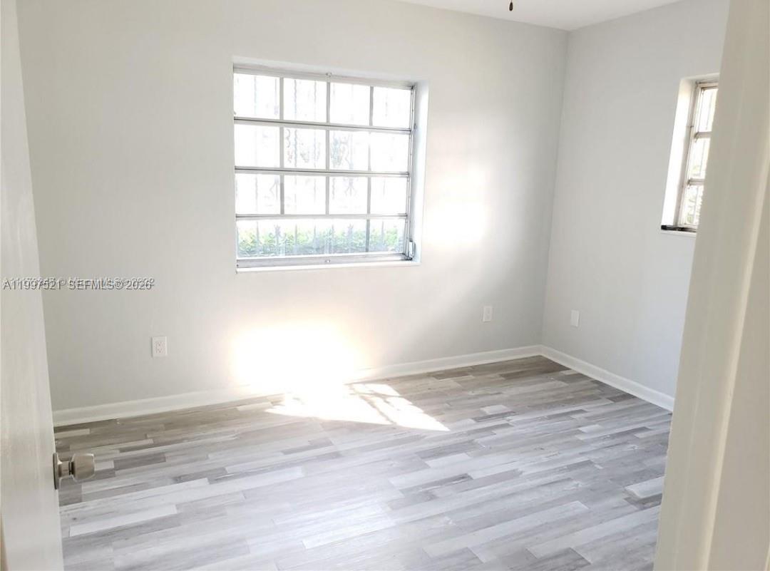 SUNRISE MNR - Residential Lease