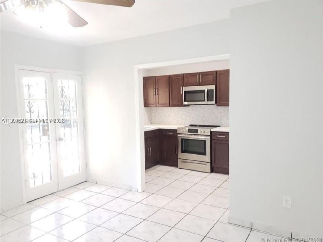 SUNRISE MNR - Residential Lease